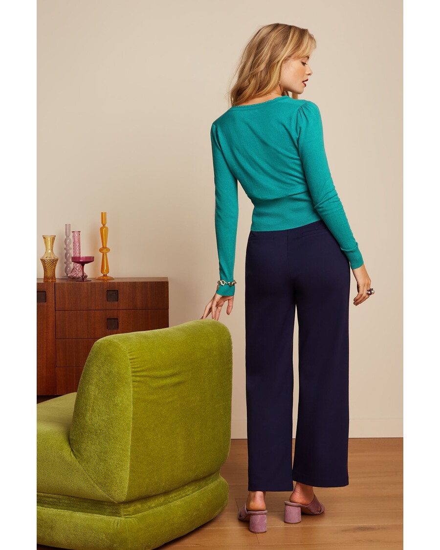 King Louie Cardi V Cocoon