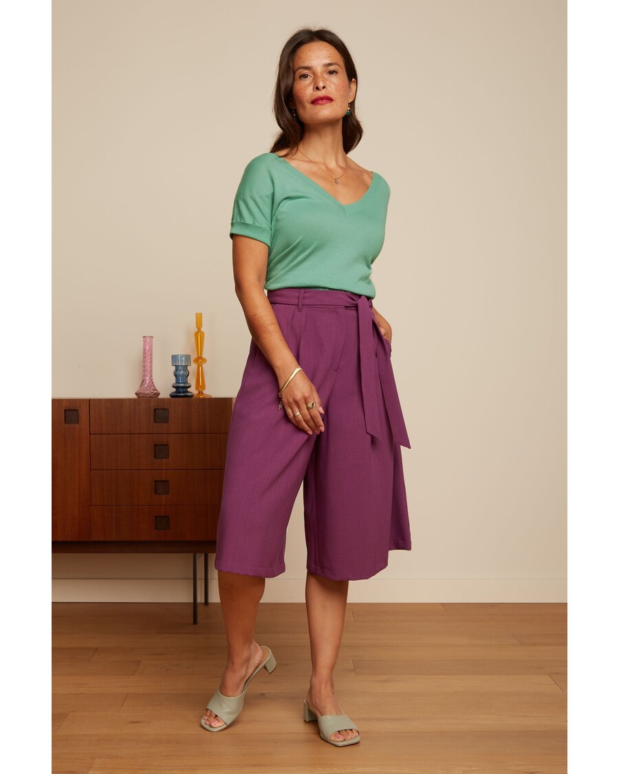 King Louie Double V Top Club