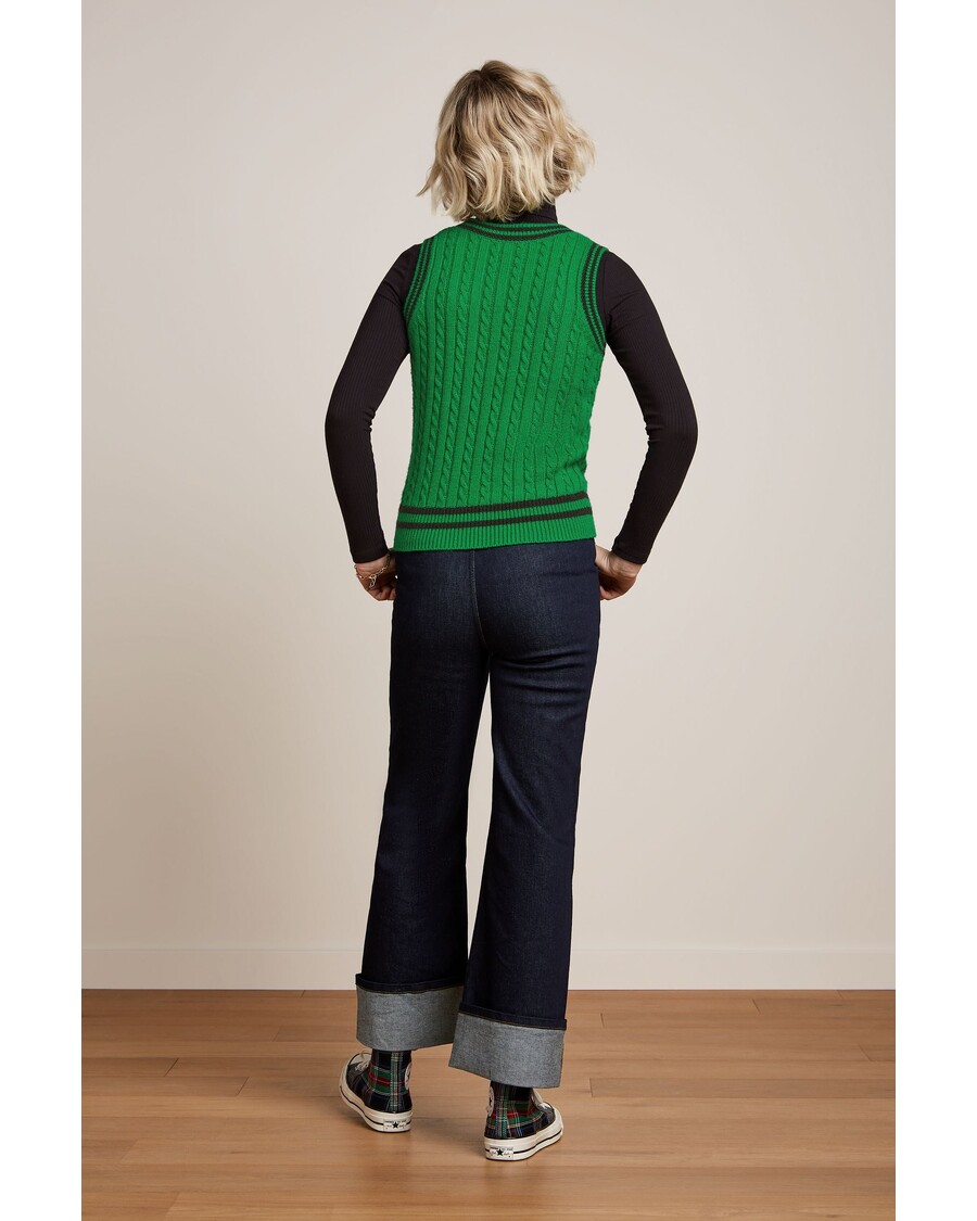 King Louie V Neck Spencer College