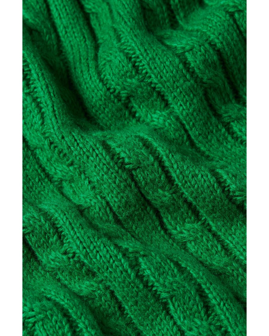 King Louie V Neck Spencer College