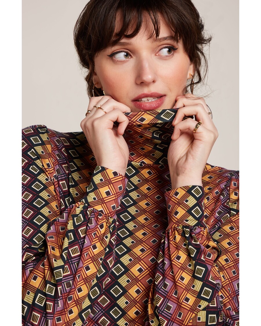 King Louie Betsy Puff Top Connor