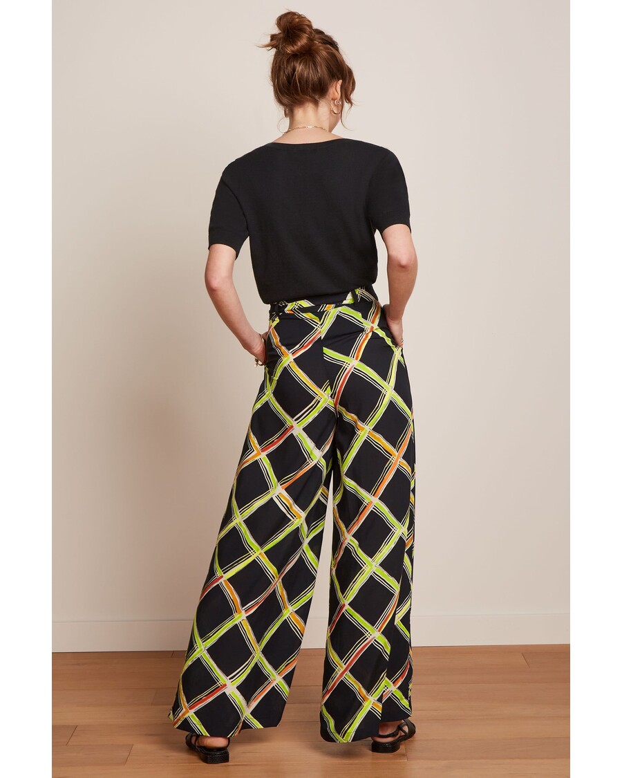 الملك لوي مارني السراويل لو